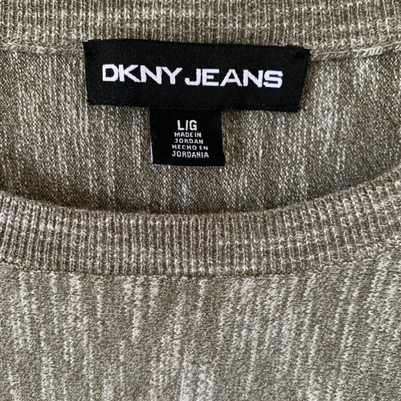 DKNY Knit Sweater Shirt Dolman Sleeve Sage Green Off White NWOT SIZE L - Picture 7 of 11